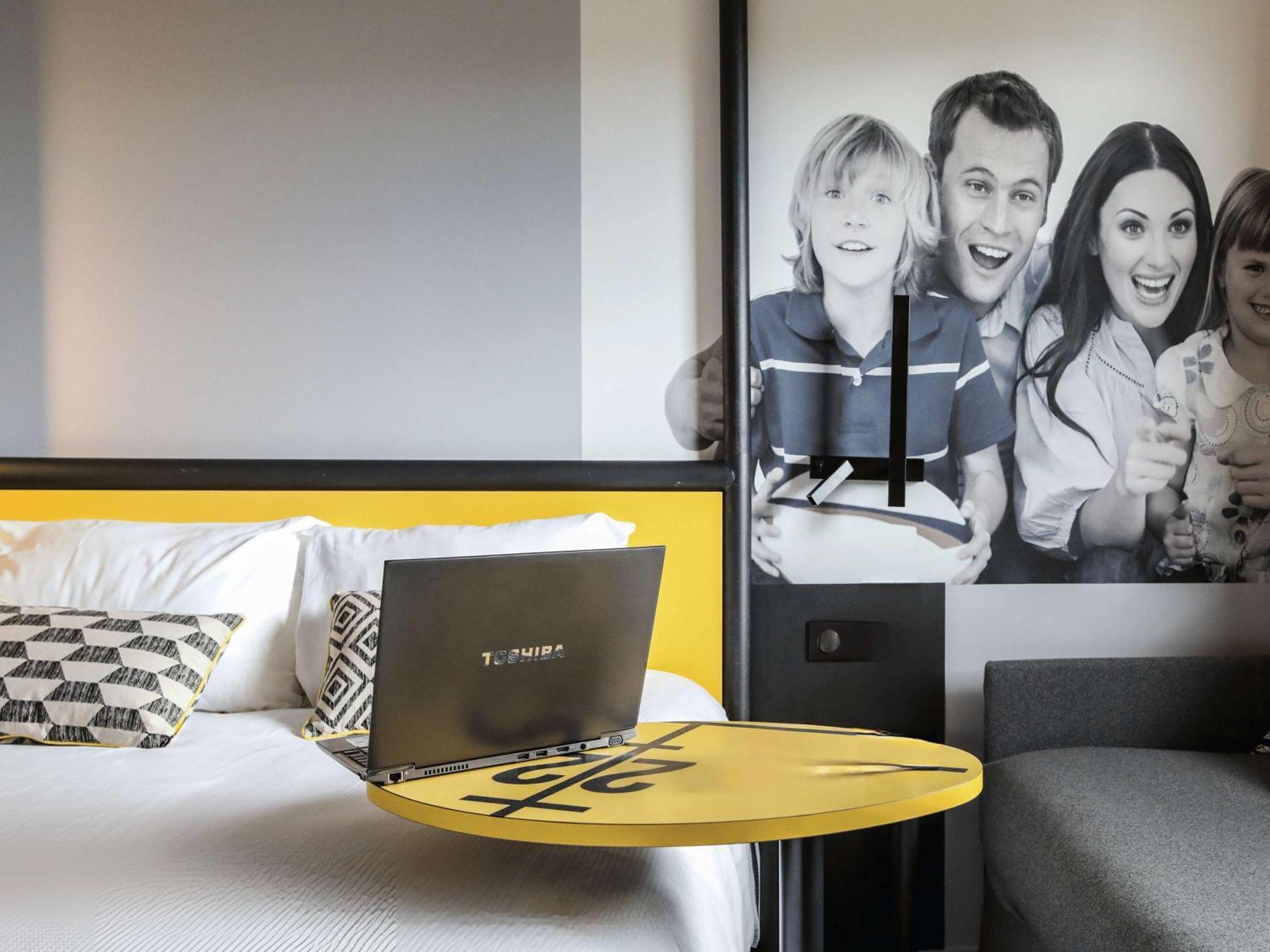 Ibis Styles Clermont-Ferrand Republique Hotell Exteriör bild